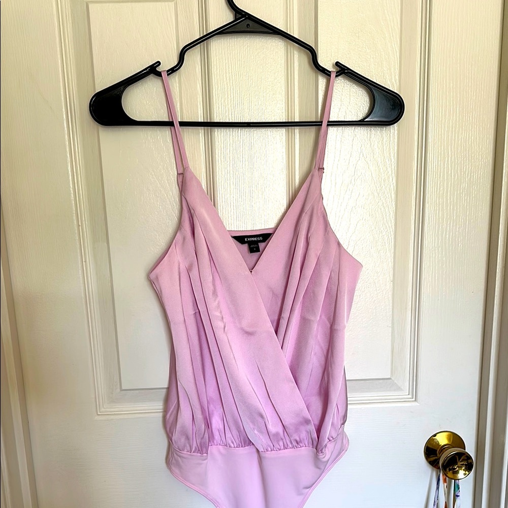 Express v neck bodysuit